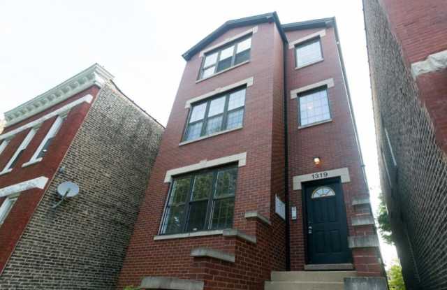 1319 Campbell
