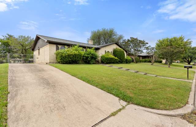 228 Laredo Drive