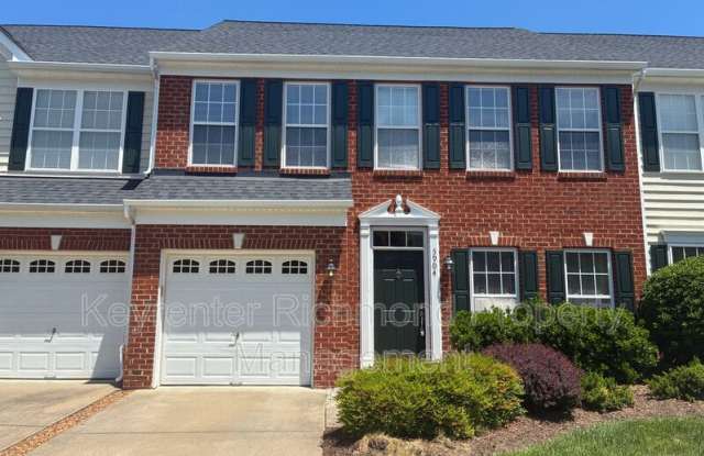 5904 Chapel Lawn Terrace