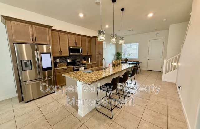 15971 North 74th Lane