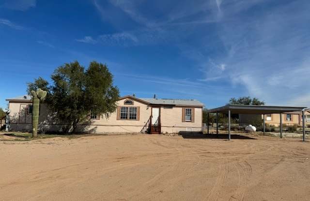 13070 West El Lobo Road - 13070 West El Lobo Road, Picture Rocks, AZ 85743