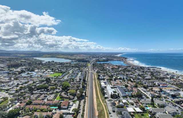 Elán Carlsbad Shores
