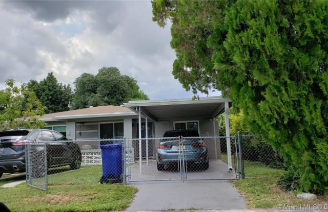 15360 NE 13th Ave - 15360 Northeast 13th Avenue, North Miami Beach, FL 33162