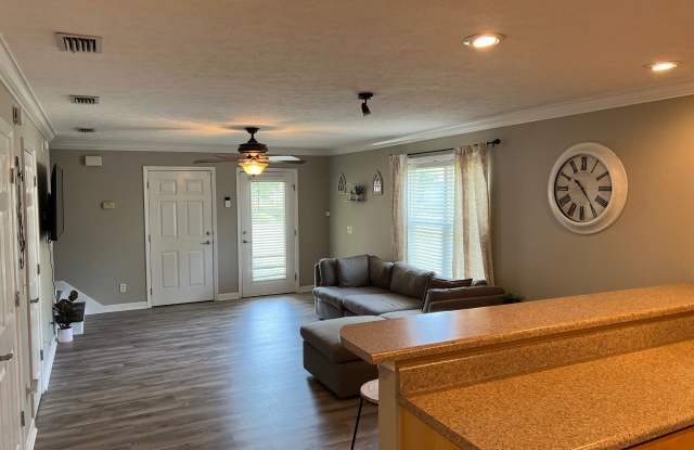 2182 Sterling Cove Boulevard