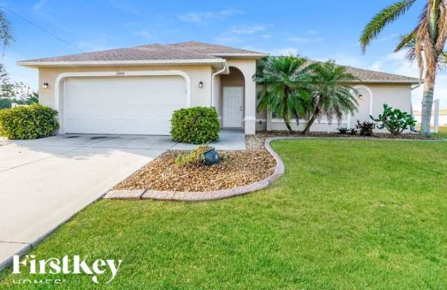 2000 Northwest 18th Street - 2000 Northwest 18th Street, Cape Coral, FL 33993