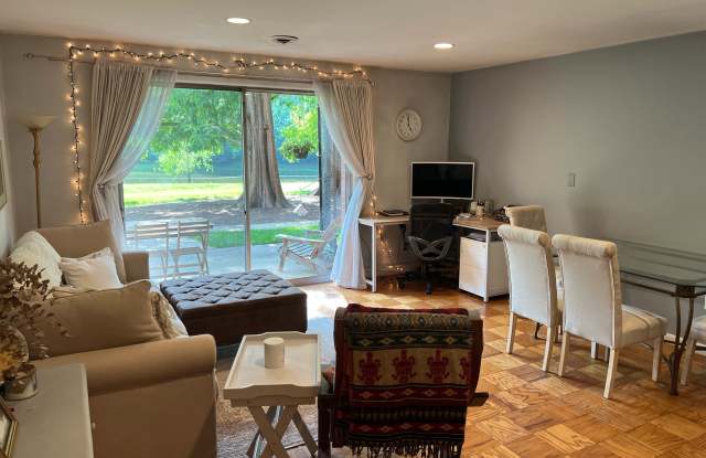 10416 Rockville Pike