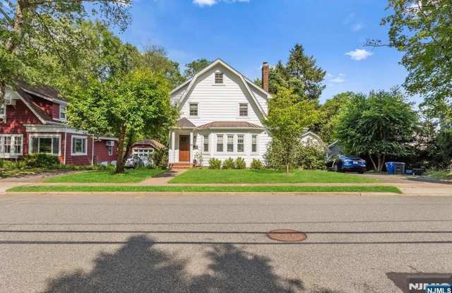 Photo of 99 Columbus Avenue