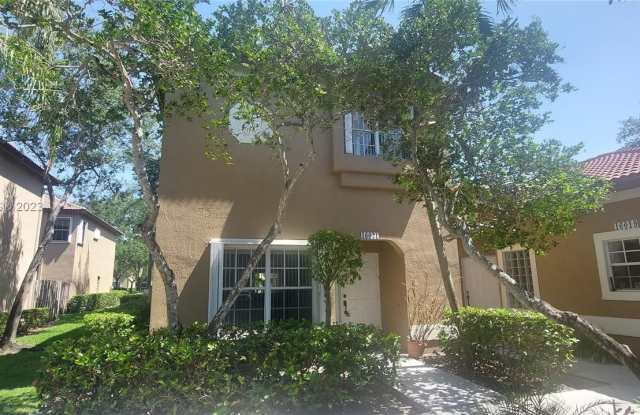 16021 Emerald Cove Rd