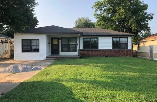 6927 E 7th St - 6927 East 7th Street, Tulsa, OK 74112