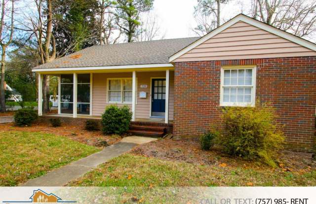 Well Maintained 2 BR 1 BA House in Williamsburg - 720 Jamestown Road, Williamsburg, VA 23185