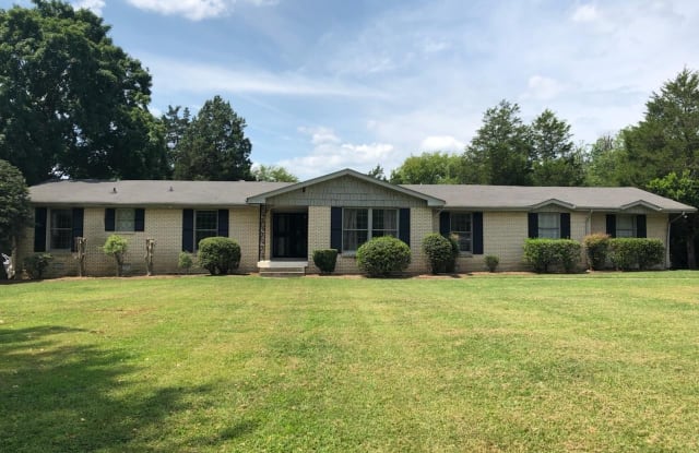 114 Stonewall Dr - 114 Stonewall Drive, Hendersonville, TN 37075