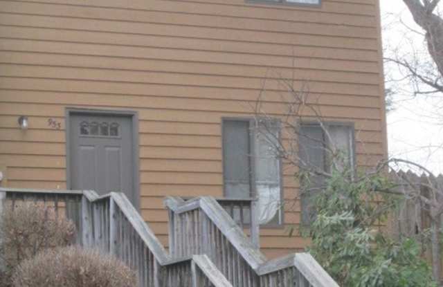 3 Bedroom 2.5 Half Bath Townhouse