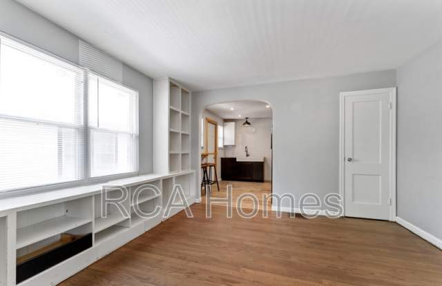 4539 Crittenden Avenue