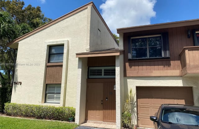 11479 SW 109th Rd - 11479 Southwest 109th Road, Kendall, FL 33176