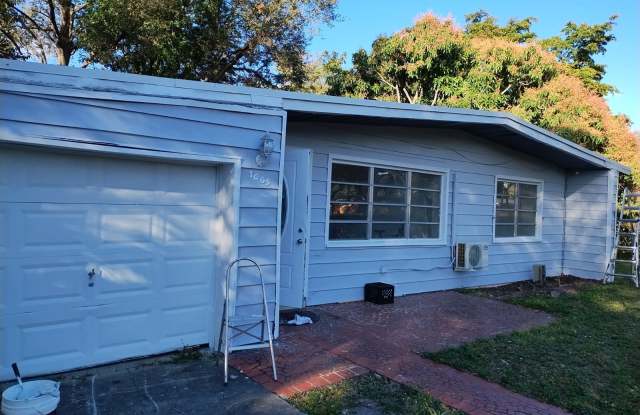 1005 Northwest 133rd Street