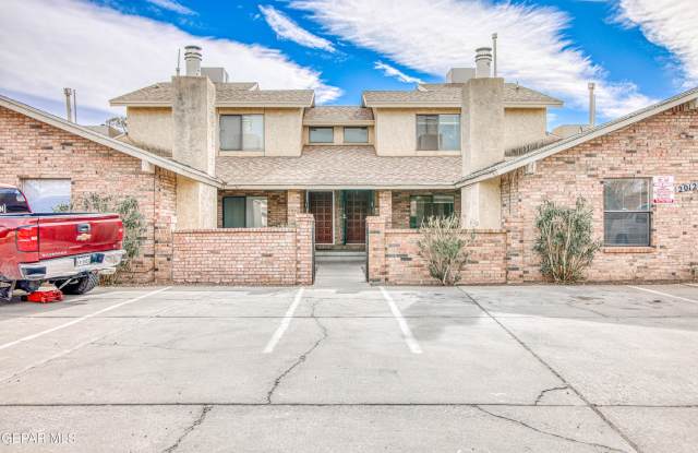 Photo of 2012 AMY SUE Drive unit: B