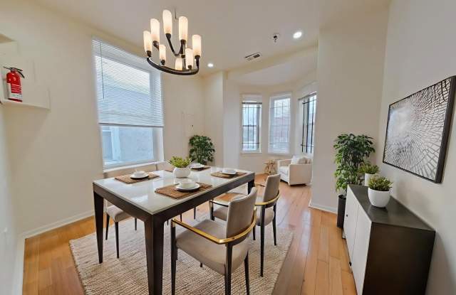 1422 N WILLINGTON ST unit: 2