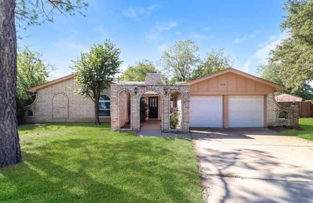 2259 Shady Brook Drive - 2259 Shady Brook Drive, Bedford, TX 76021