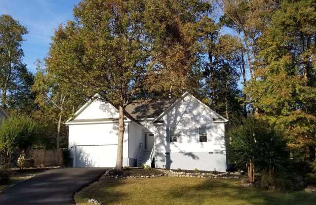 Wonderful 3 Bedroom 2 Bath Home with Garage in Quiet Williamsburg Community - 3953 Fox Hunt Trail, James City County, VA 23188