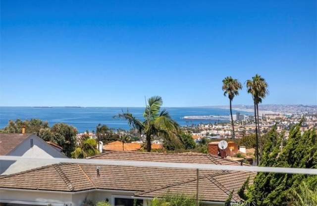 Photo of 332 Calle Mayor