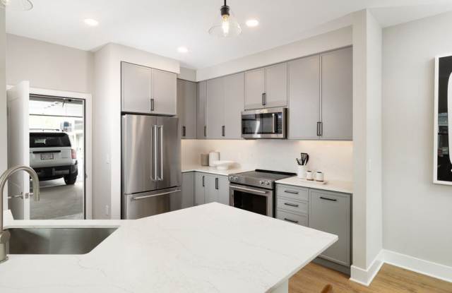 Photo of Avalon Wayne