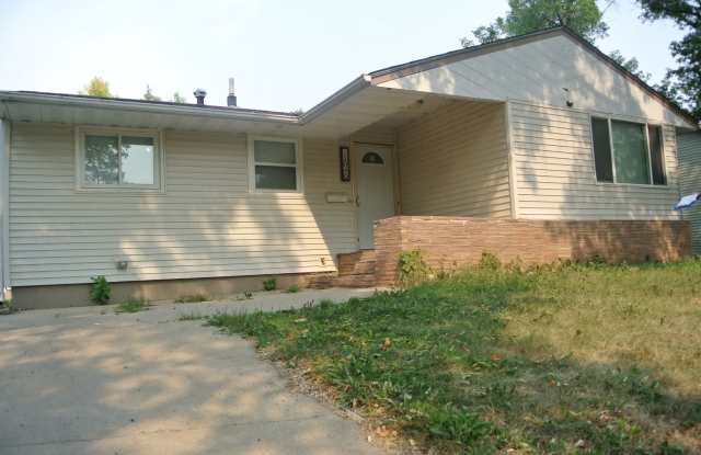 Photo of 3 Bedroom House!