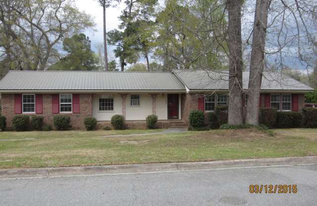 102 Starmount Drive* - 102 Starmount Drive, Valdosta, GA 31605