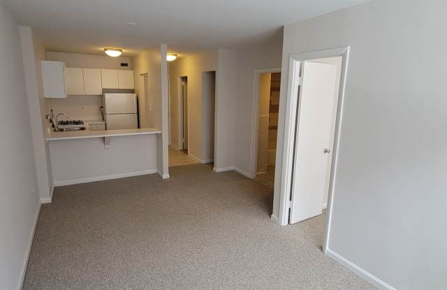 Sutton Plaza Apartments