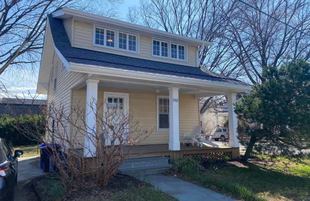 2512 2ND ROAD N