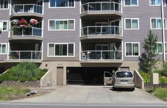 Photo of 9090 Ravenna Ave Ne