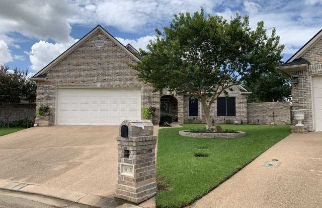 5001 Fairfield Ct - 5001 Fairfield Court, Bryan, TX 77802