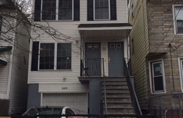 669 E 24TH ST - 669 East 24th Street, Paterson, NJ 07504