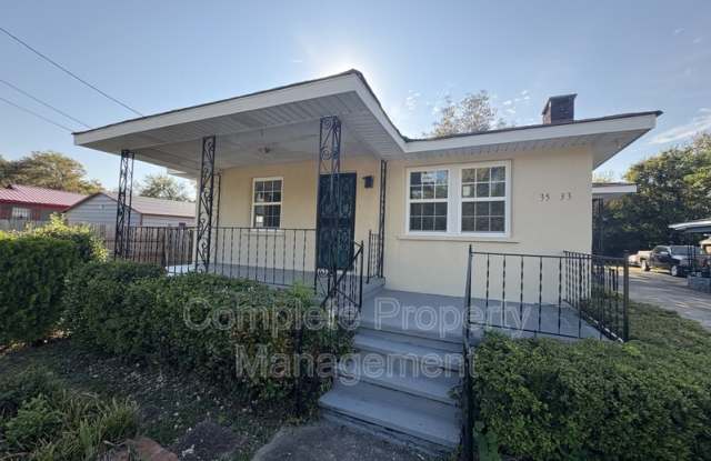 Photo of 3533 Jefferson Avenue Southwest