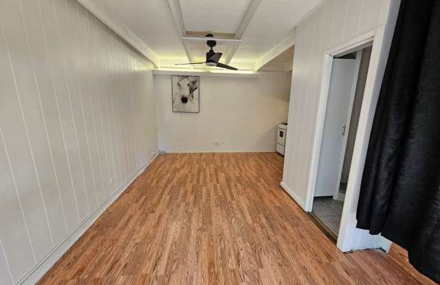 Walkup Studio in Waikiki