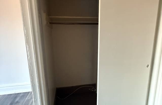 347 South George Street - 2F