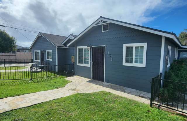 Charming Single Level, 2 Bed, 1 Bath in Grover Beach