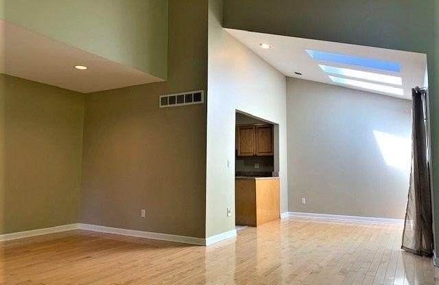 6298 ASPEN RIDGE Boulevard