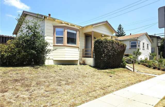819 Arlington