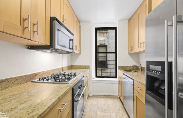 61 E 95TH Street - 61 East 95th Street, New York City, NY 10128