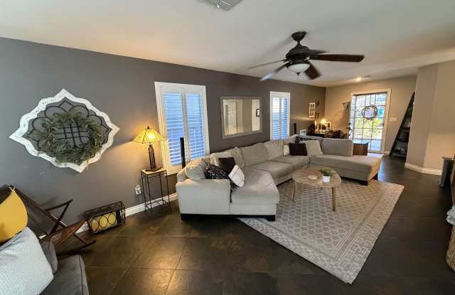 BEAUTIFUL 4BEDROOM 2.5BATH COMING SOON!!