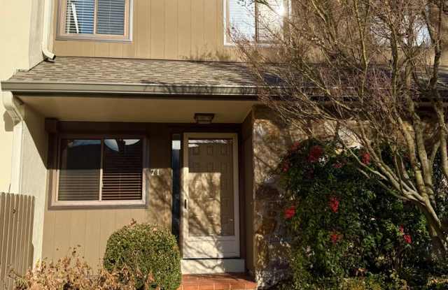 Photo of 71 Oak Knoll Dr Berwyn, PA