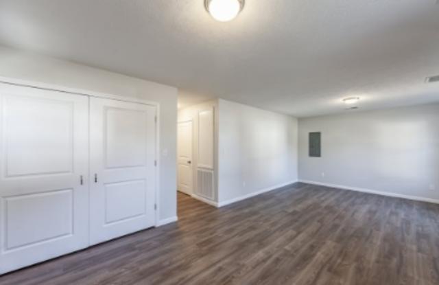 121 Saint George Avenue