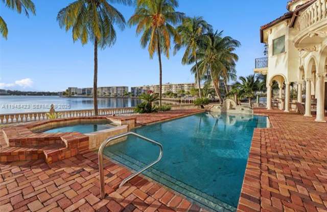 3283 NE 171st St # 0 NORTH MIAMI BEACH, FL 33160