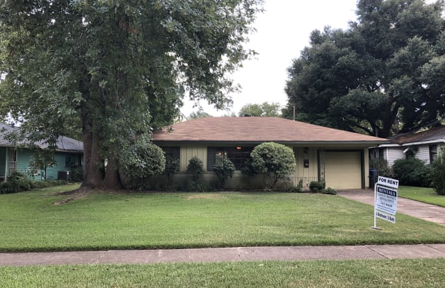 353 Carrollton Ave - 353 Carrollton Avenue, Shreveport, LA 71105