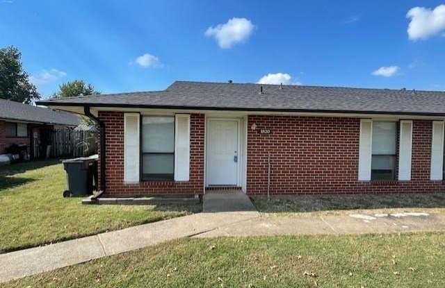 Photo of 1820  S 13th  PL