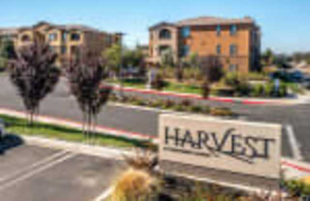 Harvest at Fiddyment Ranch