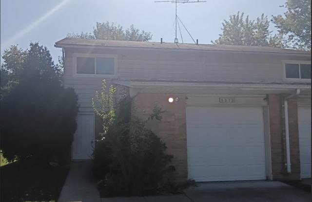 Photo of 3570-3572 Valencia Street - 3572