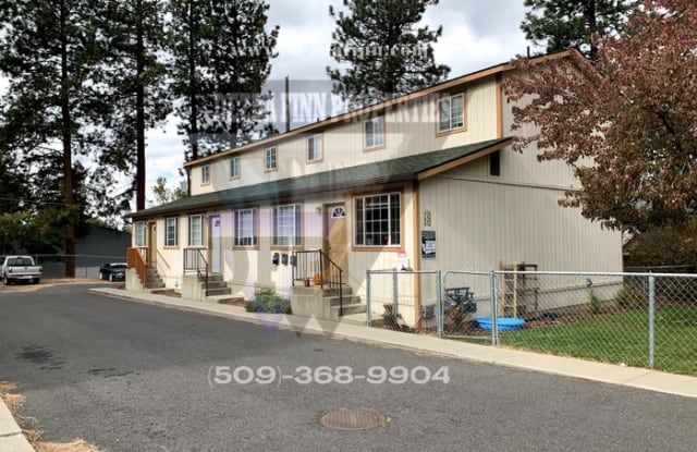 654 South Perry Street - 654 South Perry Street, Spokane, WA 99202