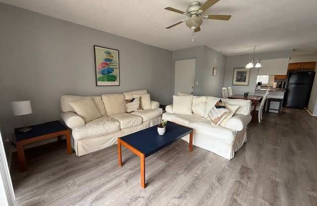 2600 Hidden Lake Drive North - 1Unit C