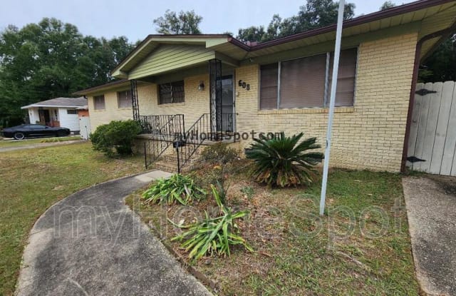 608 Chadwick St - 608 Chadwick Street, Pensacola, FL 32503